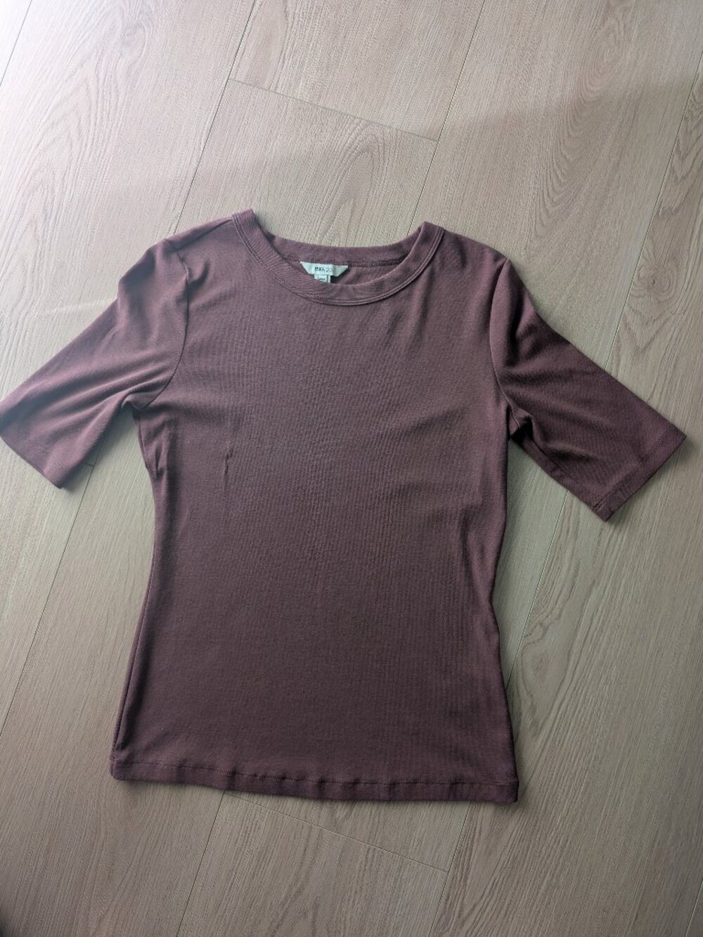 Half Sleeve Crew-Neck Fitted Ribbed Tee